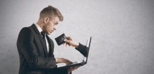 Holiday-scam-fraud