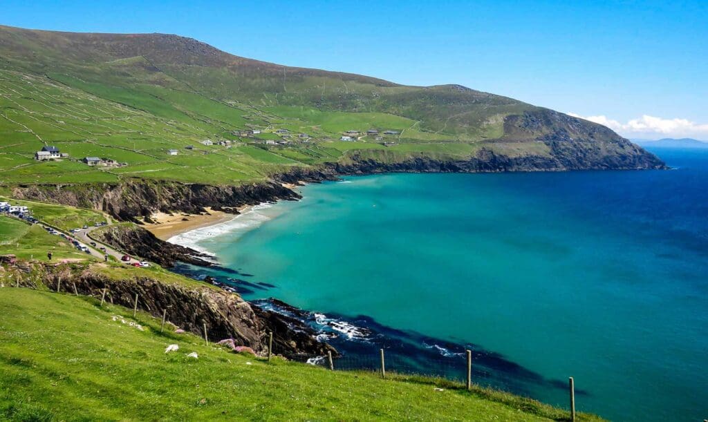 Relax on Coumeenoole Beach in County Kerry for a perfect summer in Ireland 2022